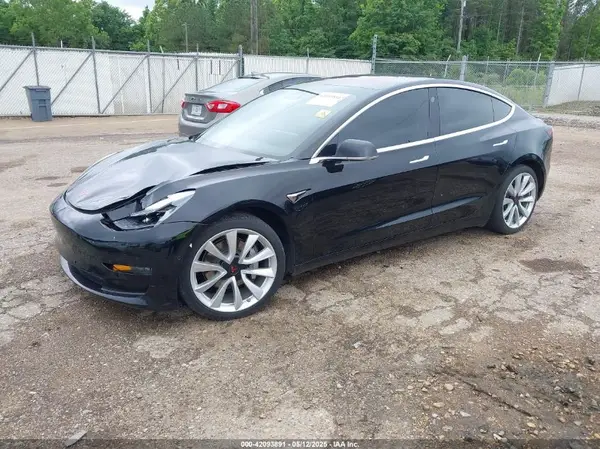 5YJ3E1EB3JF186733 2018 TESLA MODEL 3 - Image 2