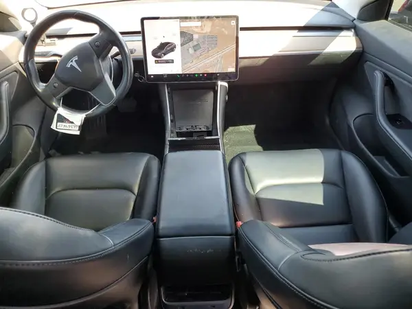 5YJ3E1EB3KF186961 2019 TESLA MODEL 3 - Image 8