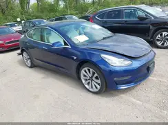 5YJ3E1EB3KF192520 2019 TESLA MODEL 3