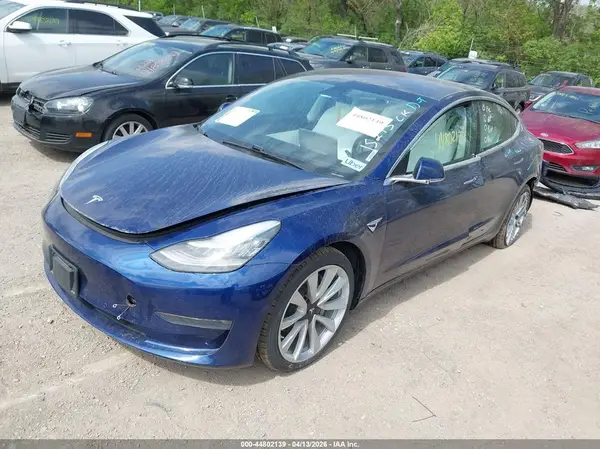 5YJ3E1EB3KF192520 2019 TESLA MODEL 3 - Image 2