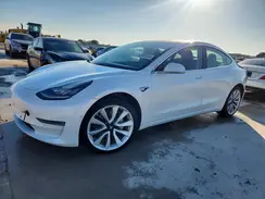 5YJ3E1EB3KF194669 2019 TESLA MODEL 3