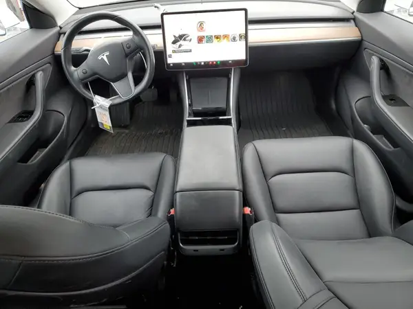 5YJ3E1EB3KF199256 2019 TESLA MODEL 3 - Image 8