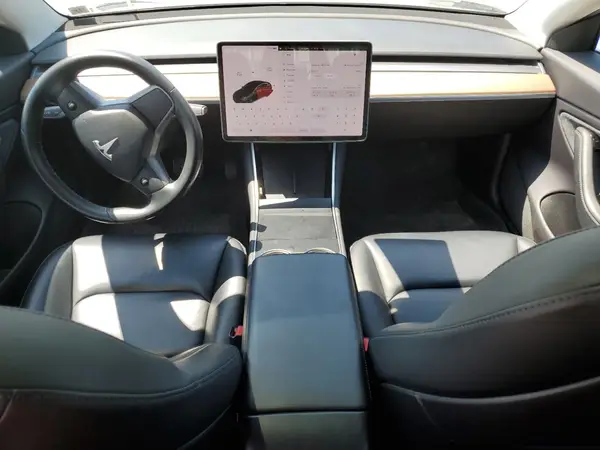 5YJ3E1EB3KF208571 2019 TESLA MODEL 3 - Image 8