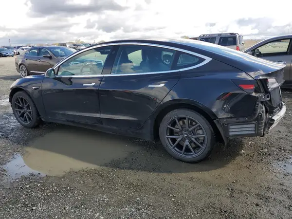 5YJ3E1EB3KF208747 2019 TESLA MODEL 3 - Image 2
