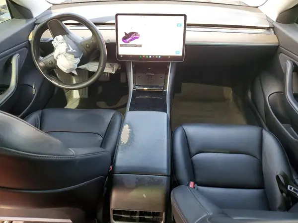 5YJ3E1EB3KF209588 2019 TESLA MODEL 3 - Image 8