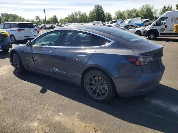 5YJ3E1EB3KF210482 2019 TESLA MODEL 3 - Image 2