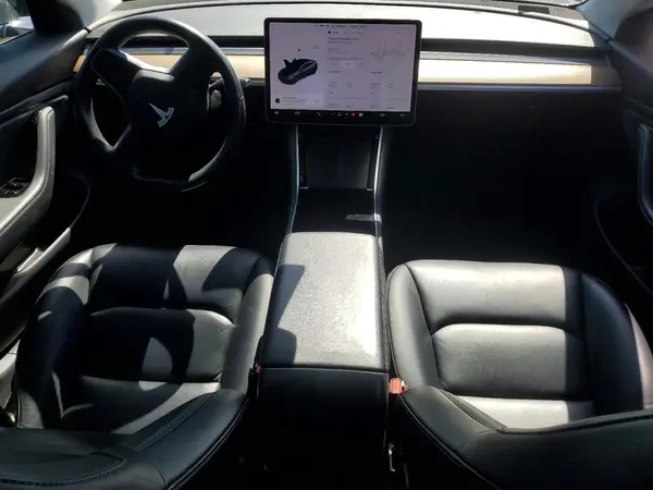 5YJ3E1EB3KF210482 2019 TESLA MODEL 3 - Image 8