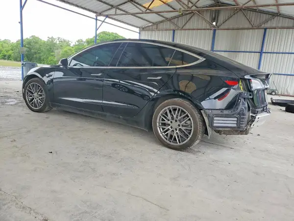 5YJ3E1EB3KF210532 2019 TESLA MODEL 3 - Image 2