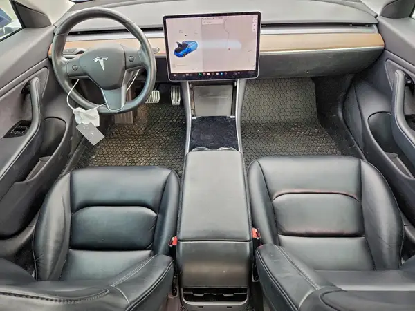 5YJ3E1EB3KF210837 2019 TESLA MODEL 3 - Image 8