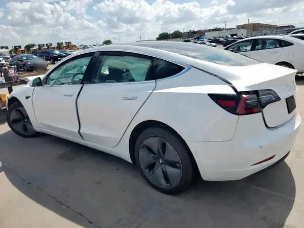5YJ3E1EB3KF211440 2019 TESLA MODEL 3 - Image 2