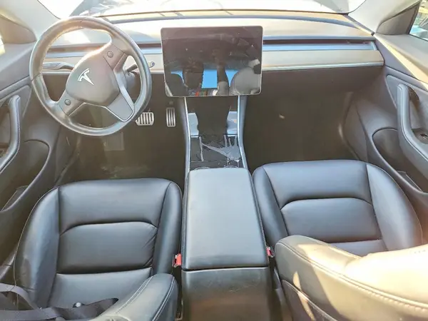5YJ3E1EB3KF237276 2019 TESLA MODEL 3 - Image 8