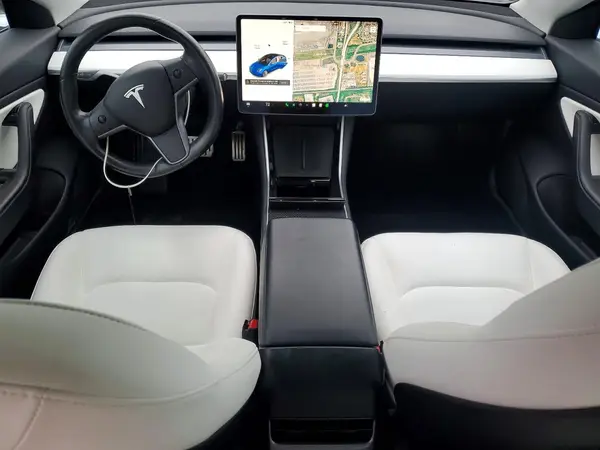 5YJ3E1EB3KF368109 2019 TESLA MODEL 3 - Image 8
