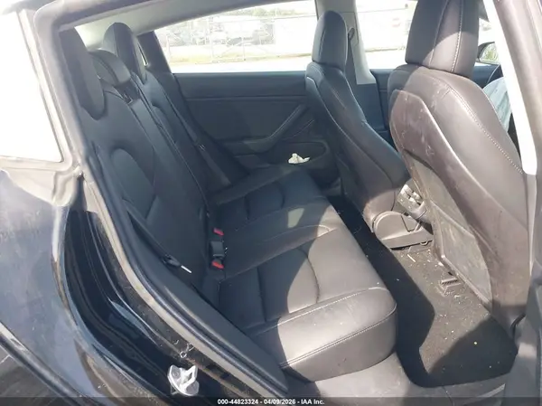 5YJ3E1EB3KF384357 2019 TESLA MODEL 3 - Image 8