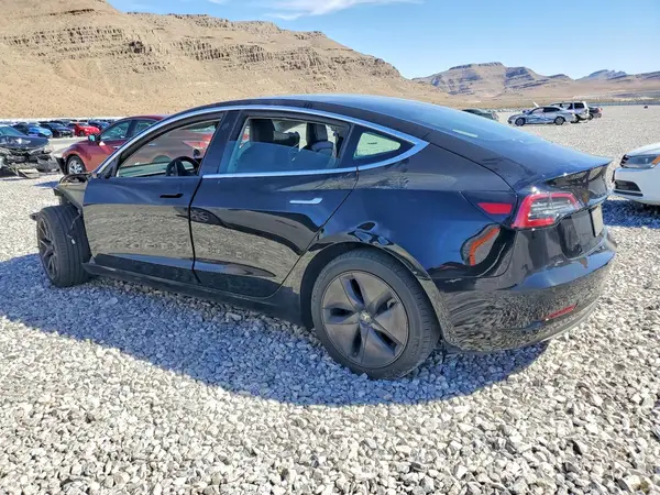 5YJ3E1EB3KF385220 2019 TESLA MODEL 3 - Image 2