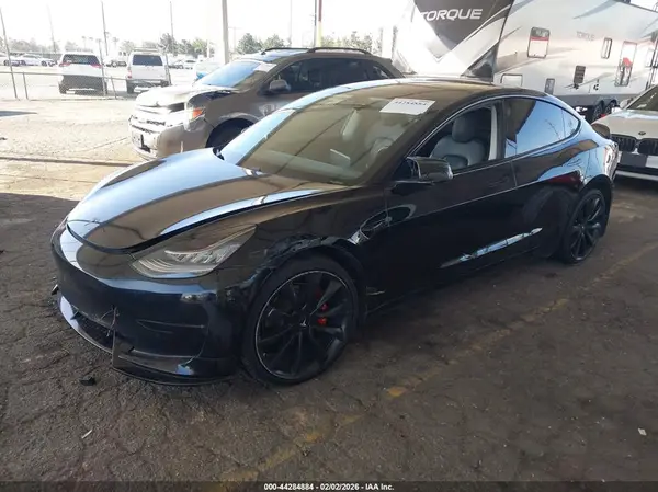 5YJ3E1EB3KF385766 2019 TESLA MODEL 3 - Image 2