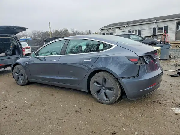 5YJ3E1EB3KF386853 2019 TESLA MODEL 3 - Image 2