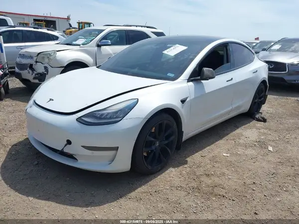 5YJ3E1EB3KF387050 2019 TESLA MODEL 3 - Image 2