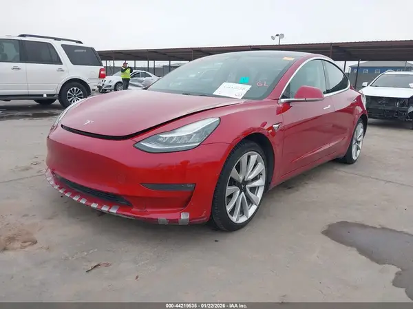 5YJ3E1EB3KF389784 2019 TESLA MODEL 3 - Image 2