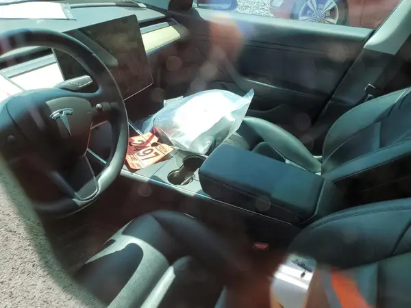 5YJ3E1EB3KF390014 2019 TESLA MODEL 3 - Image 8