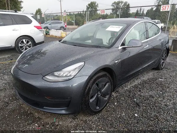 5YJ3E1EB3KF390725 2019 TESLA MODEL 3 - Image 2