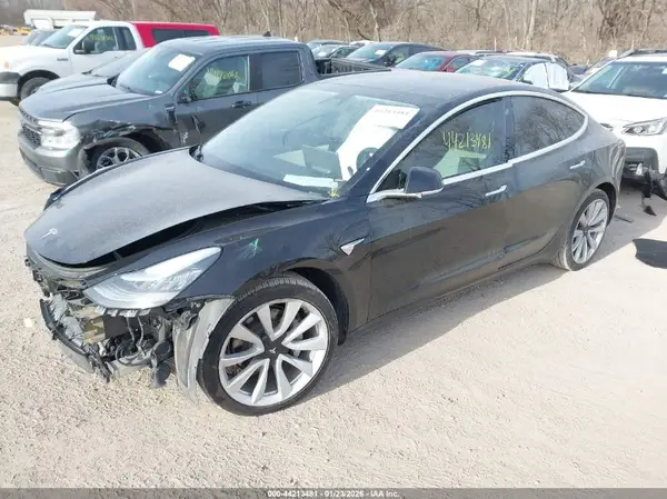 5YJ3E1EB3KF391356 2019 TESLA MODEL 3 - Image 2