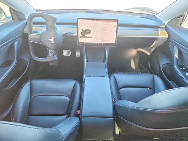 5YJ3E1EB3KF392944 2019 TESLA MODEL 3 - Image 8