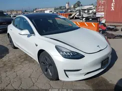 5YJ3E1EB3KF408401 2019 TESLA MODEL 3