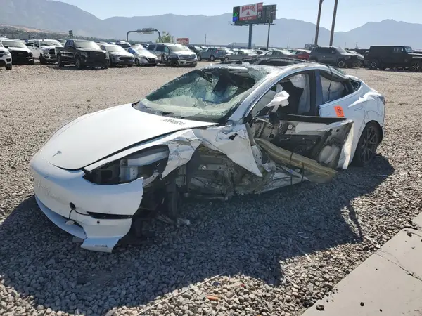 5YJ3E1EB3KF418362 2019 TESLA MODEL 3 - Image 1