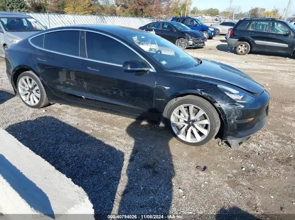 5YJ3E1EB3KF421889 2019 TESLA MODEL 3 - Image 1