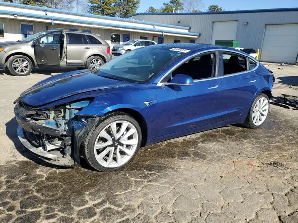 5YJ3E1EB3KF423142 2019 TESLA MODEL 3 - Image 1