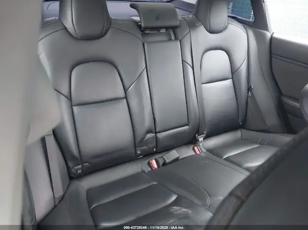 5YJ3E1EB3KF429488 2019 TESLA MODEL 3 - Image 8