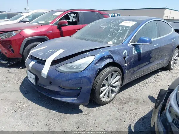 5YJ3E1EB3KF437073 2019 TESLA MODEL 3 - Image 2