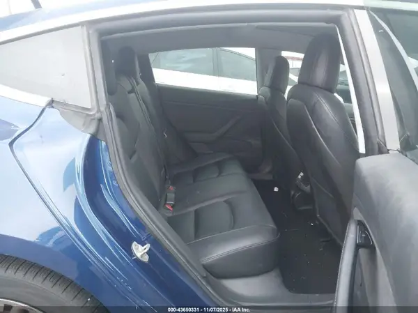 5YJ3E1EB3KF442189 2019 TESLA MODEL 3 - Image 8