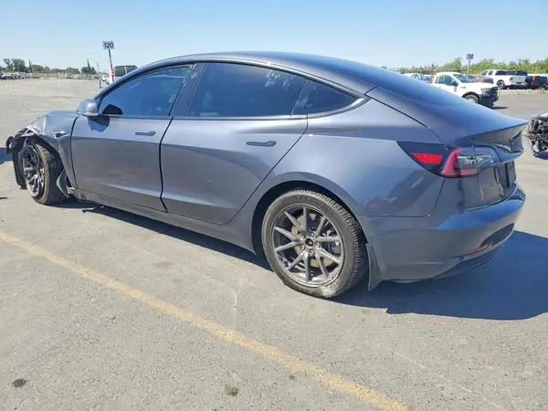 5YJ3E1EB3KF450423 2019 TESLA MODEL 3 - Image 2