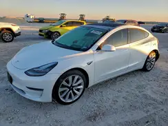 5YJ3E1EB3KF451023 2019 TESLA MODEL 3