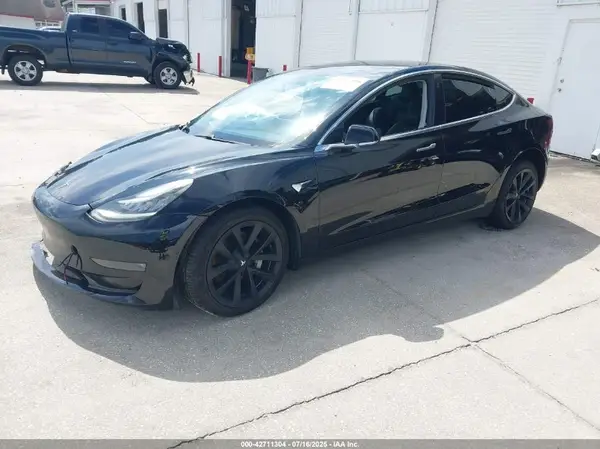 5YJ3E1EB3KF451765 2019 TESLA MODEL 3 - Image 2
