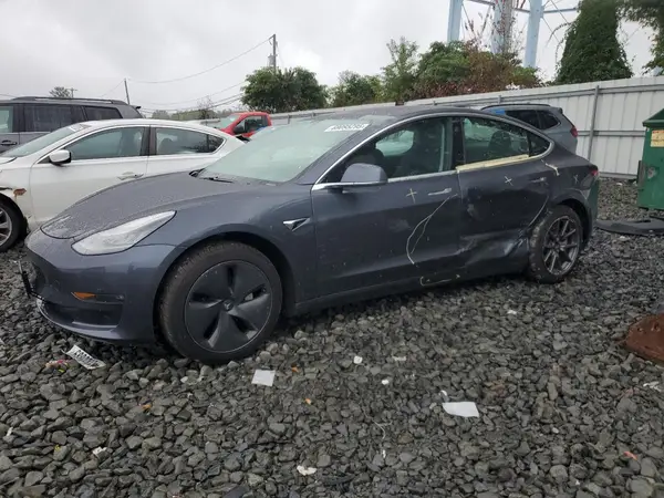 5YJ3E1EB3KF452267 2019 TESLA MODEL 3 - Image 1
