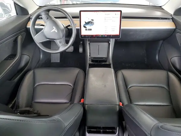 5YJ3E1EB3KF477394 2019 TESLA MODEL 3 - Image 8