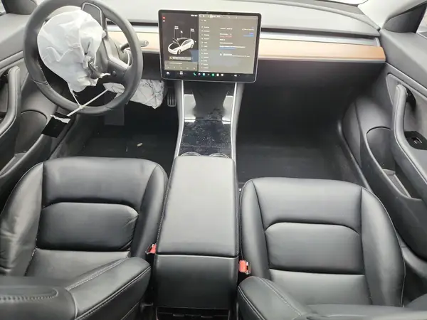 5YJ3E1EB3KF487116 2019 TESLA MODEL 3 - Image 8