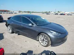5YJ3E1EB3KF497824 2019 TESLA MODEL 3