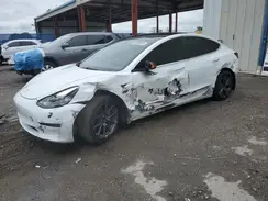 5YJ3E1EB3KF511821 2019 TESLA MODEL 3