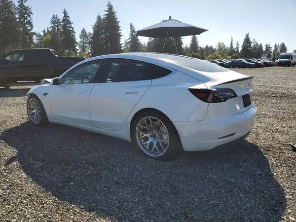 5YJ3E1EB3KF511950 2019 TESLA MODEL 3 - Image 2