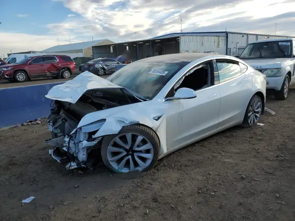 5YJ3E1EB3KF512077 2019 TESLA MODEL 3 - Image 1