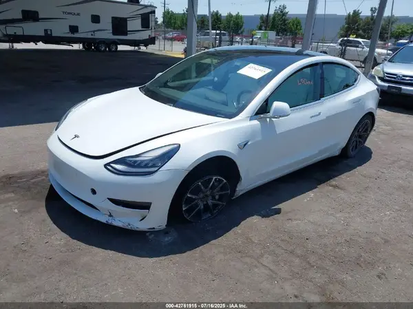 5YJ3E1EB3KF512970 2019 TESLA MODEL 3 - Image 2