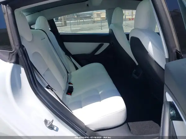 5YJ3E1EB3KF512970 2019 TESLA MODEL 3 - Image 8