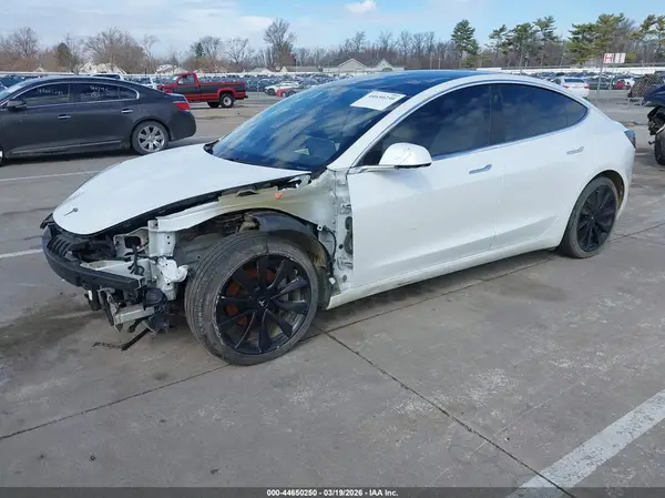 5YJ3E1EB3KF513343 2019 TESLA MODEL 3 - Image 2