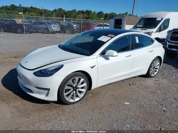 5YJ3E1EB3KF530238 2019 TESLA MODEL 3 - Image 2