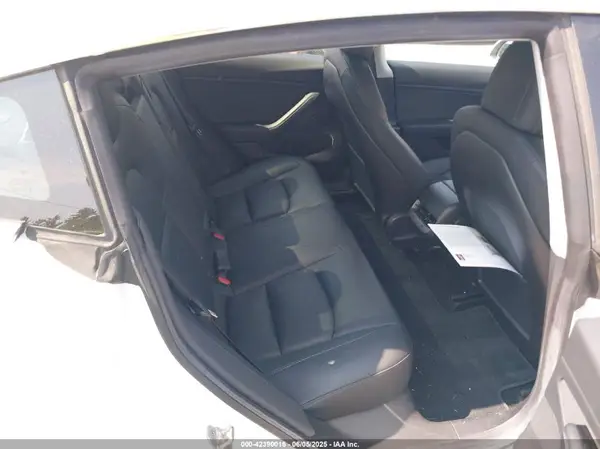 5YJ3E1EB3KF530370 2019 TESLA MODEL 3 - Image 8