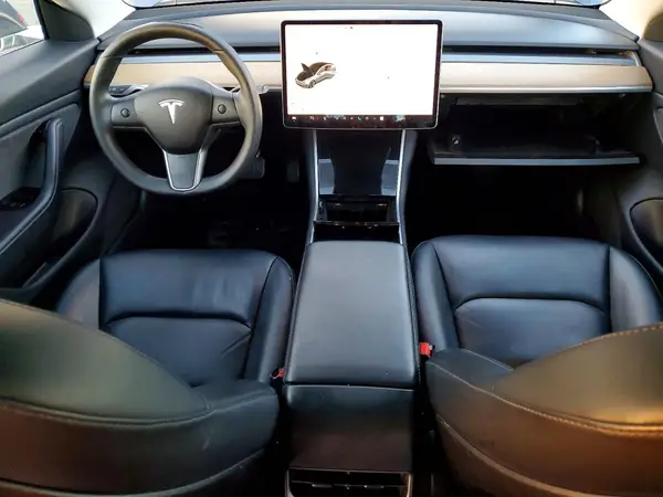5YJ3E1EB3KF533348 2019 TESLA MODEL 3 - Image 8
