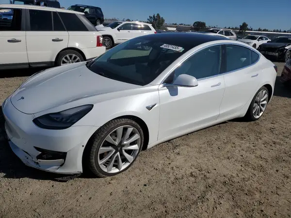 5YJ3E1EB3LF513747 2020 TESLA MODEL 3 - Image 1